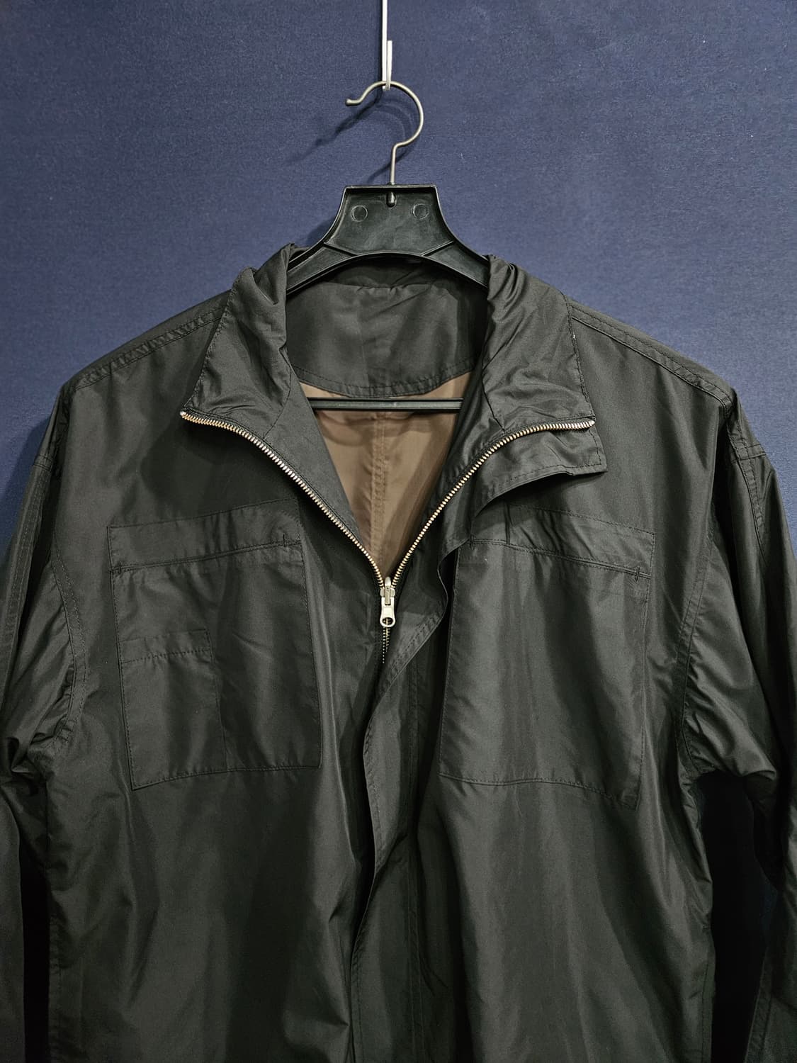 플라스틱 프로덕트 브라운&블랙 남성 세미오버핏 100 방풍 리버시블 자켓 상품이미지9