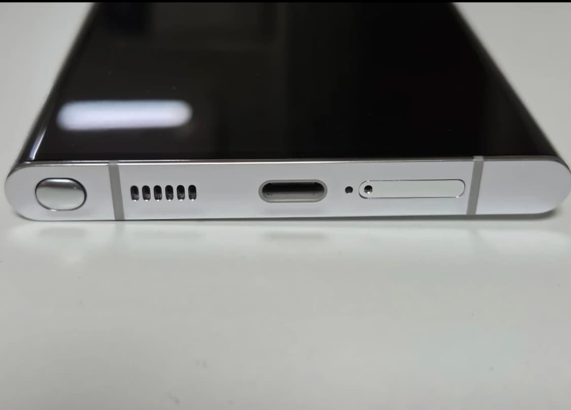 갤럭시 S22 울트라 512GB VOGO 에디션 상품이미지3