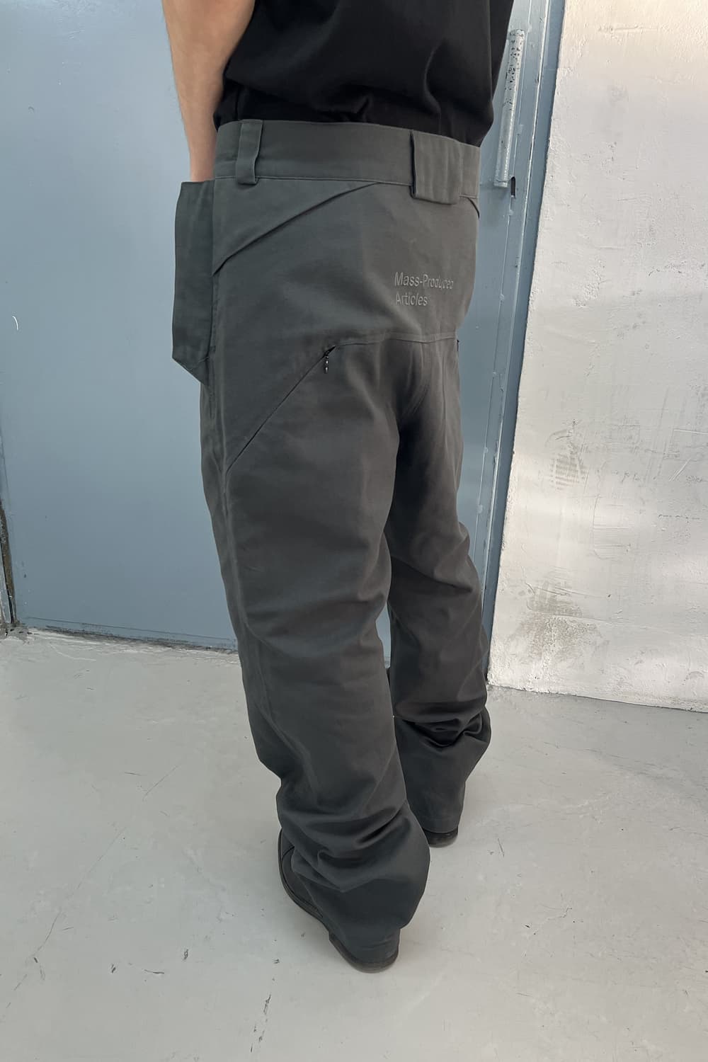 S) PLASTIC PRODUCT PLANT PANTS 상품이미지1