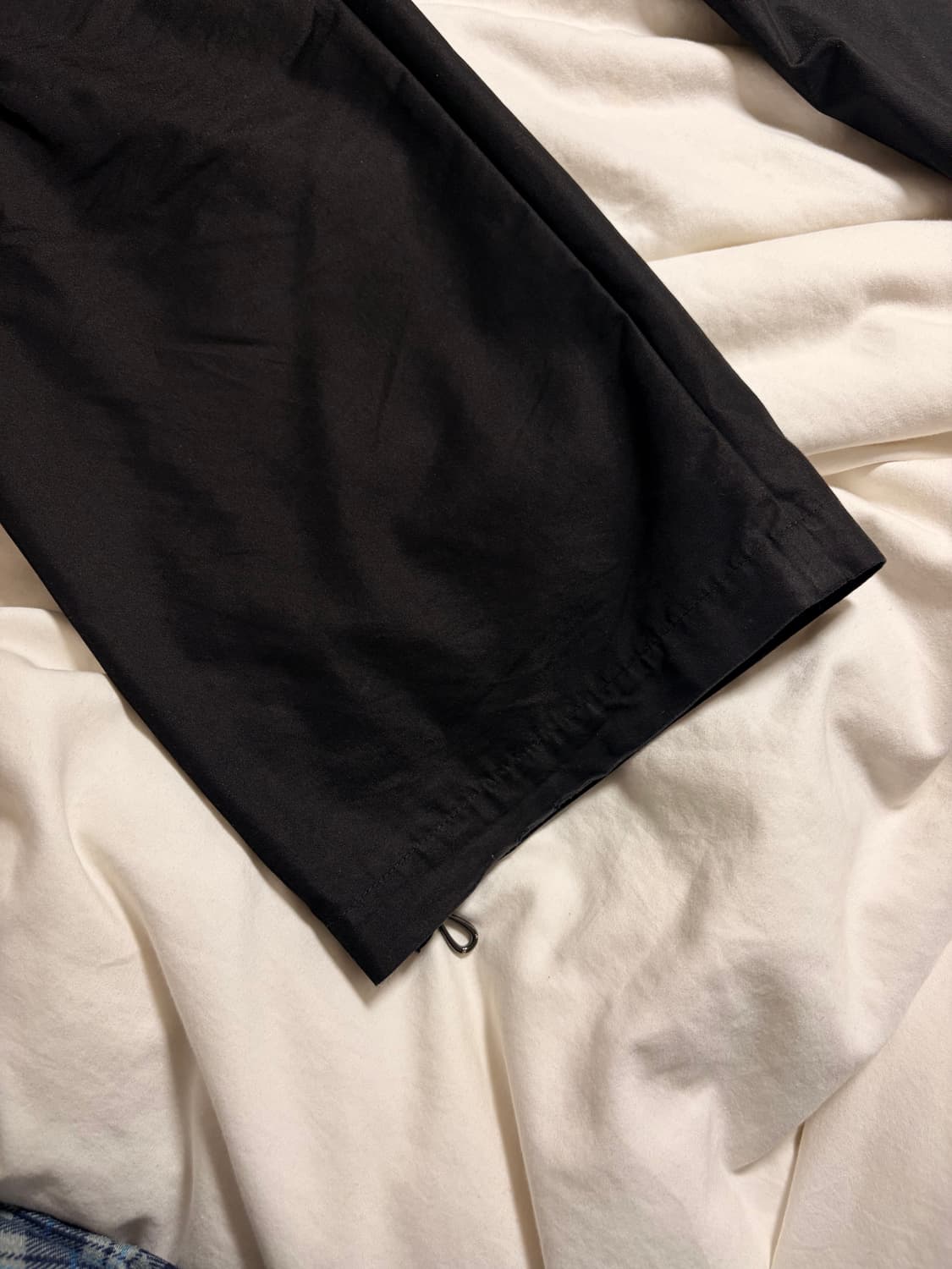 [48] 키코 코스타디노브 KK 빈드라 카고 트라우저 crow black 상품이미지6