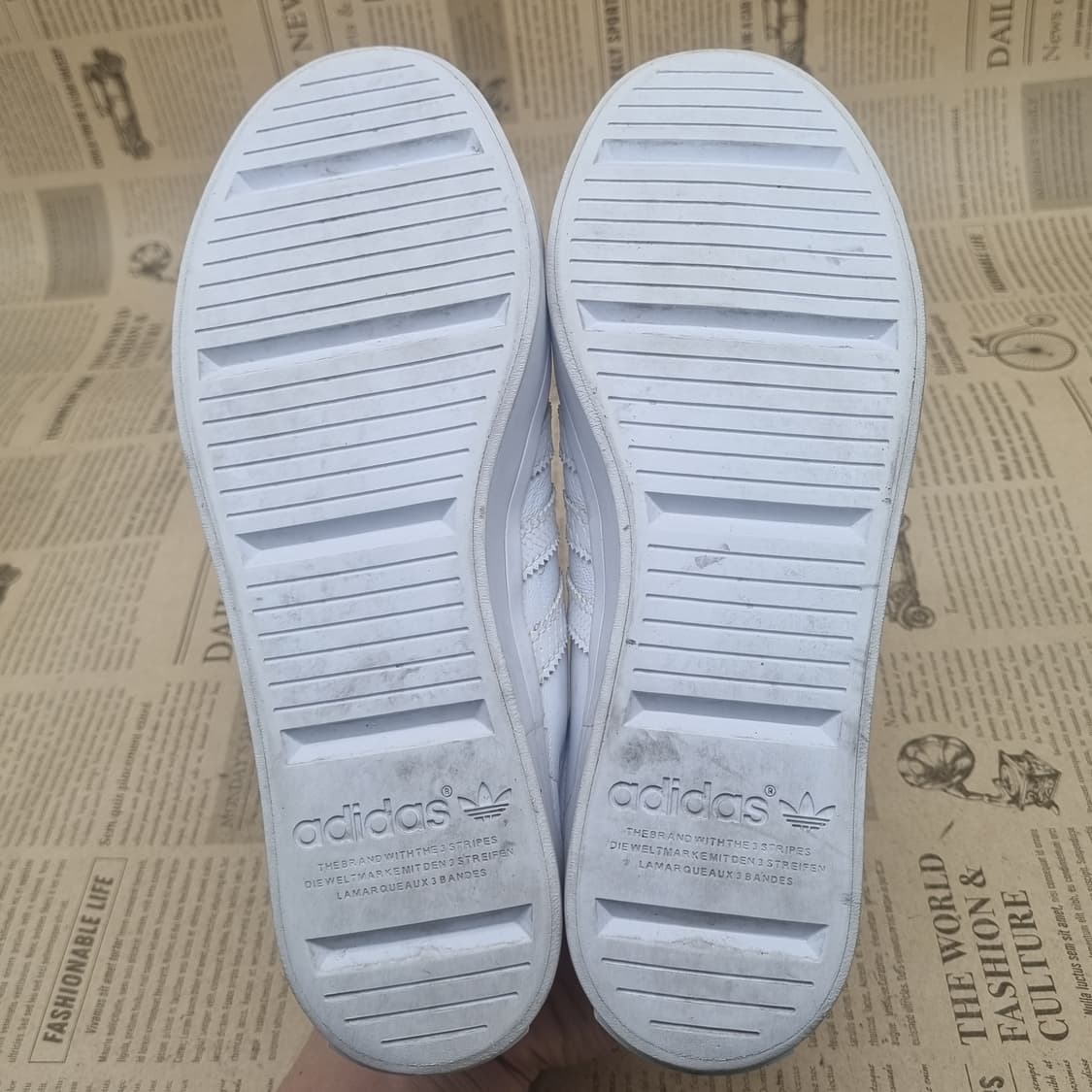 아디다스 코트밴티지 여성스니커즈 225 상품이미지3