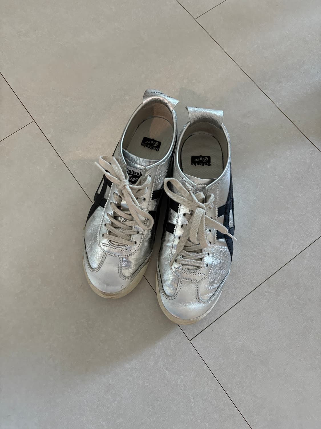 오니츠카타이거 맥시코 66 실버 블랙 상품이미지1