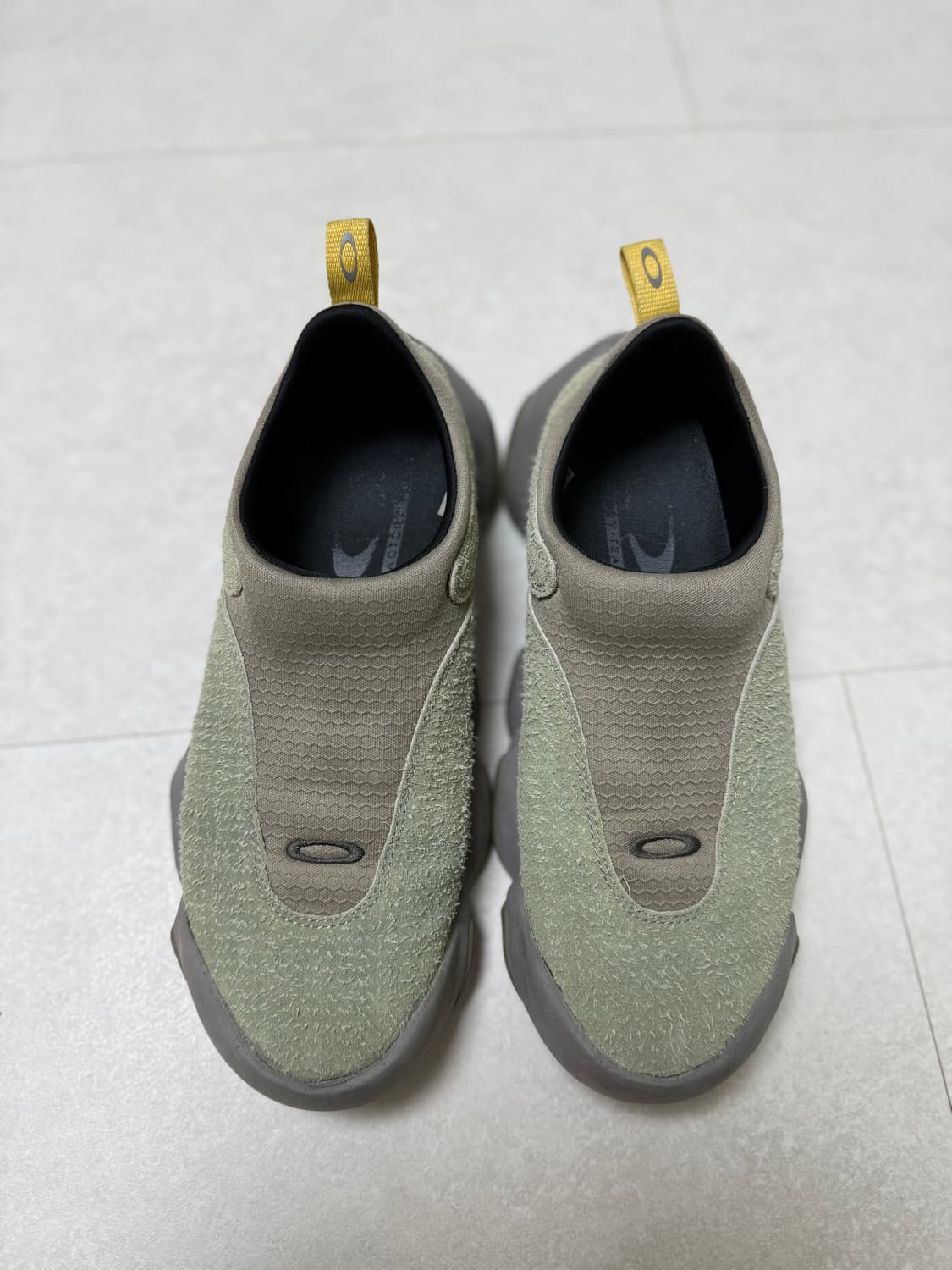 오클리 팩토리 브레인데드 플래시 세이지 샌드 상품이미지1