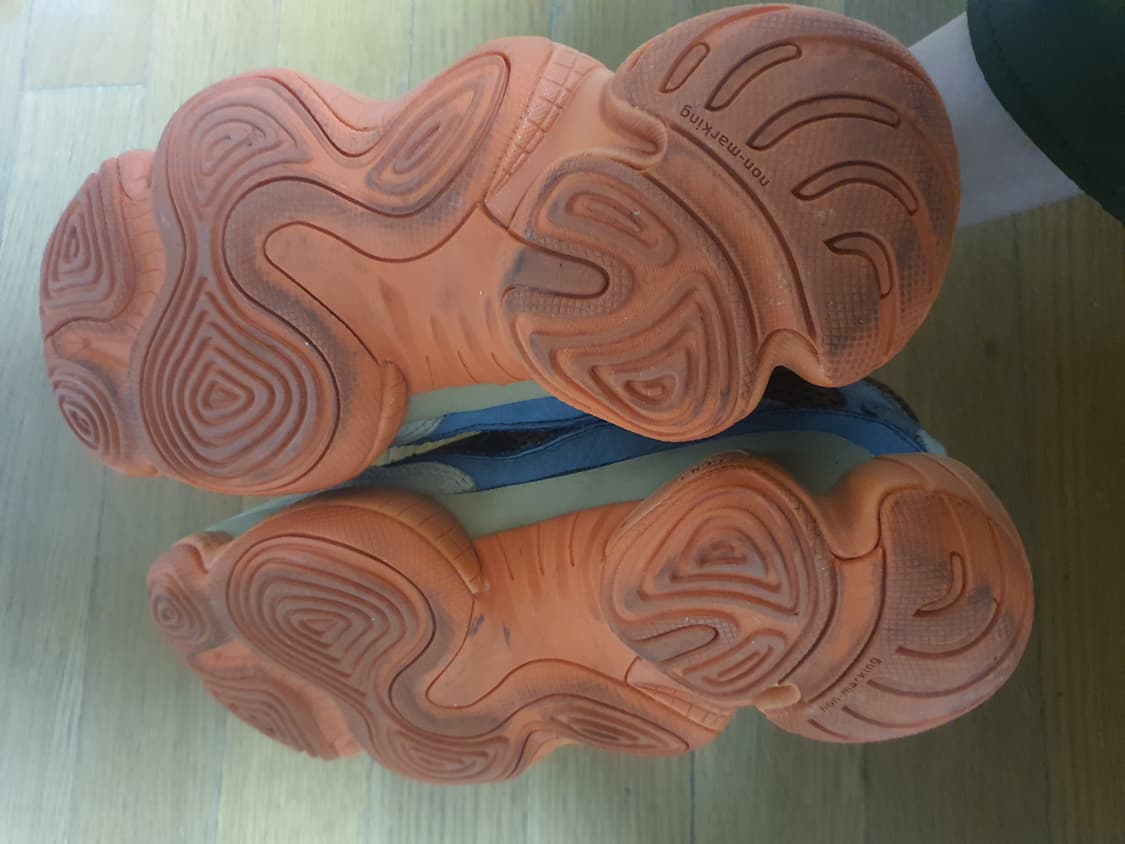 아디다스 이지 500 인플레임 260 상품이미지3