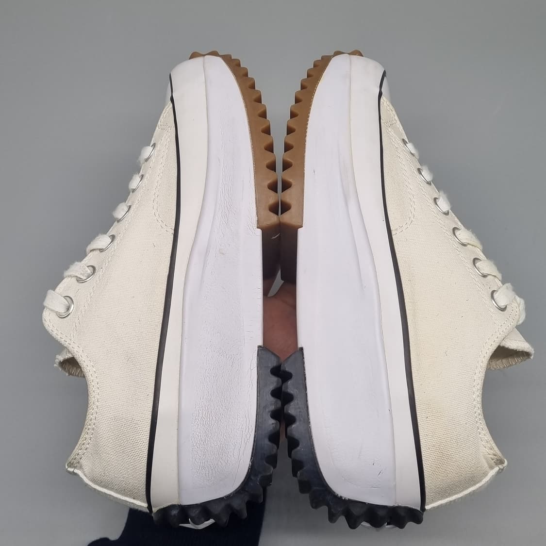 컨버스 런스타하이크 노우 여성스니커즈230 상품이미지5