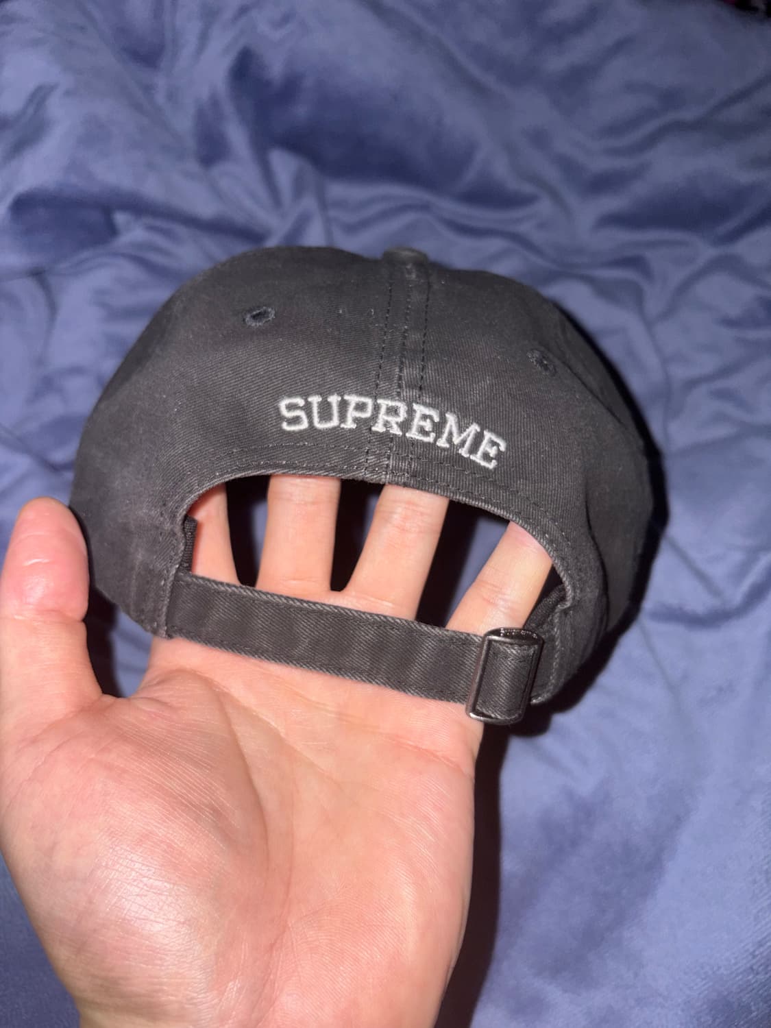 슈프림 s로고 피그먼트 블랙 FW25 상품이미지3