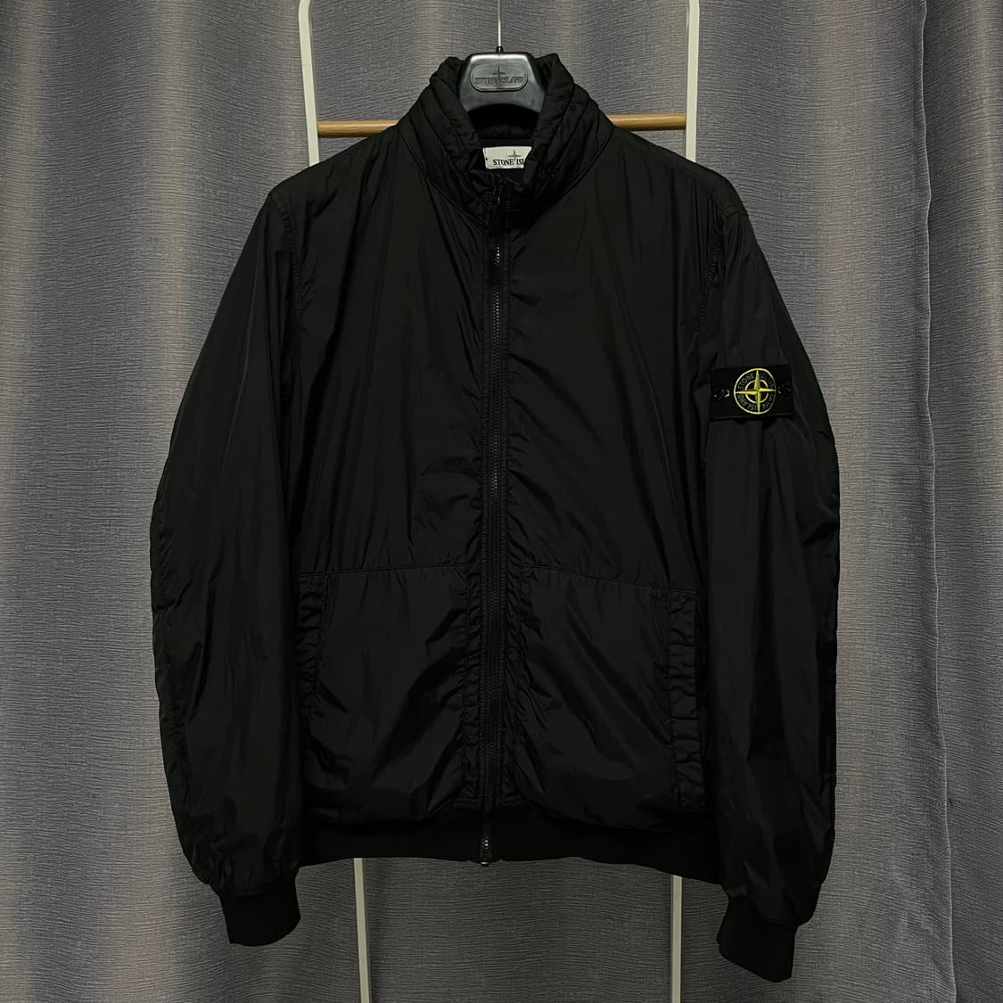 XL 스톤아일랜드 크링클랩스 봄버 자켓 상품이미지1