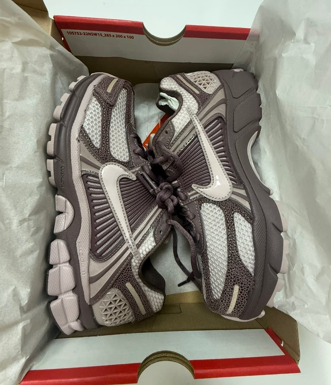 나이키 줌보메로5 우먼 상품이미지2