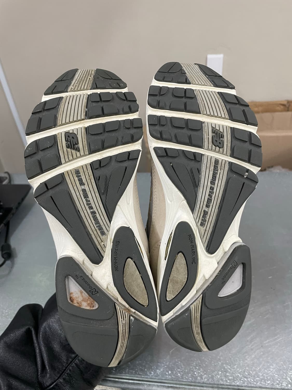 뉴발란스 880 달마시안 235 상품이미지6