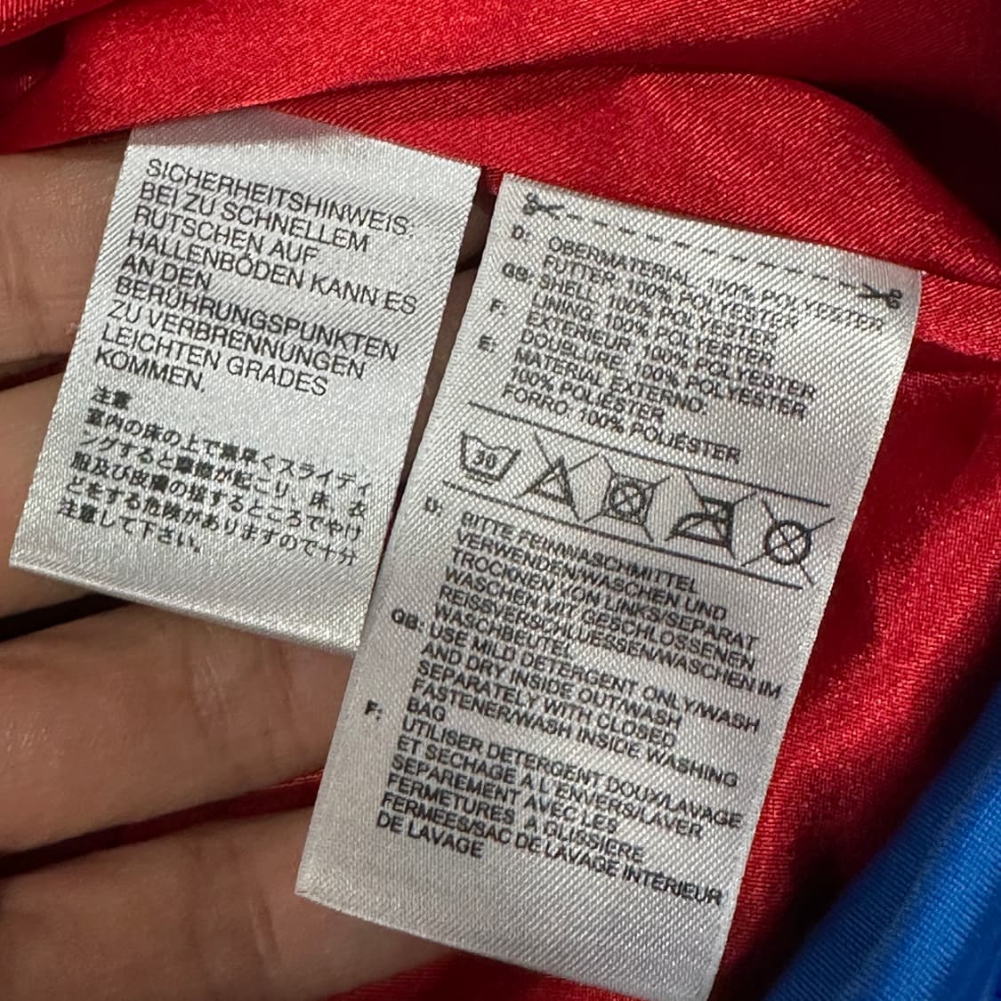 아디다스 유니크 빅로고 트랙탑  상품이미지4