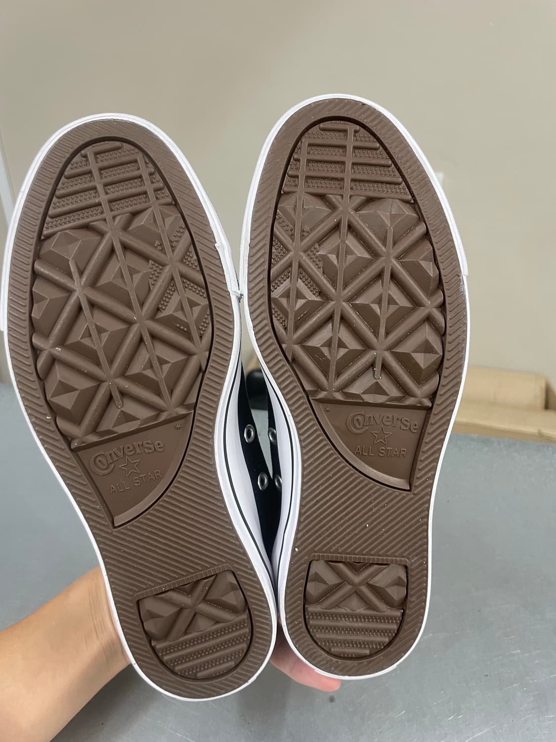 컨버스 척테일러 올스타 클래식 블랙 240 상품이미지6