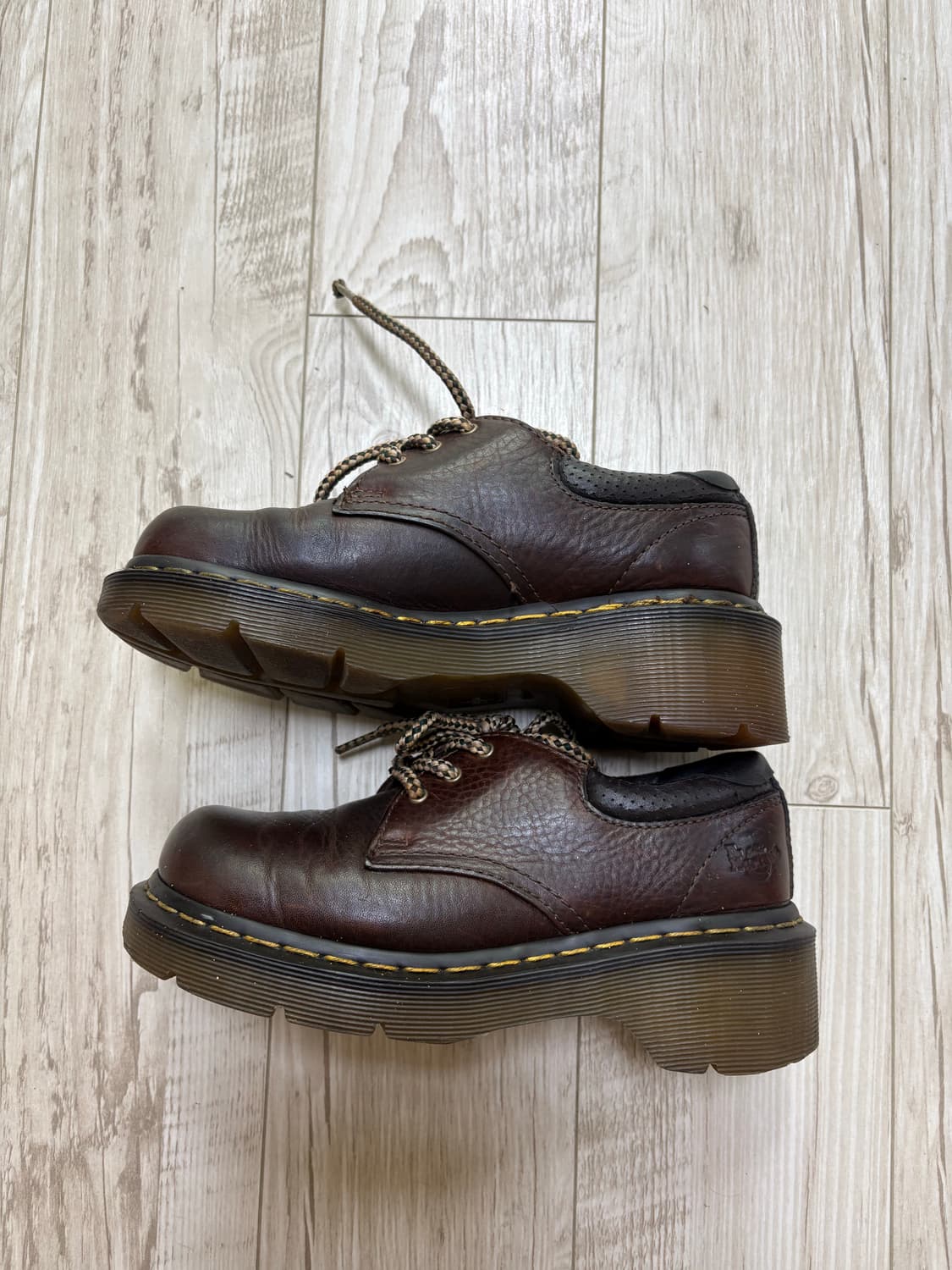 닥터마틴 프란체스카 브라운 230 상품이미지2