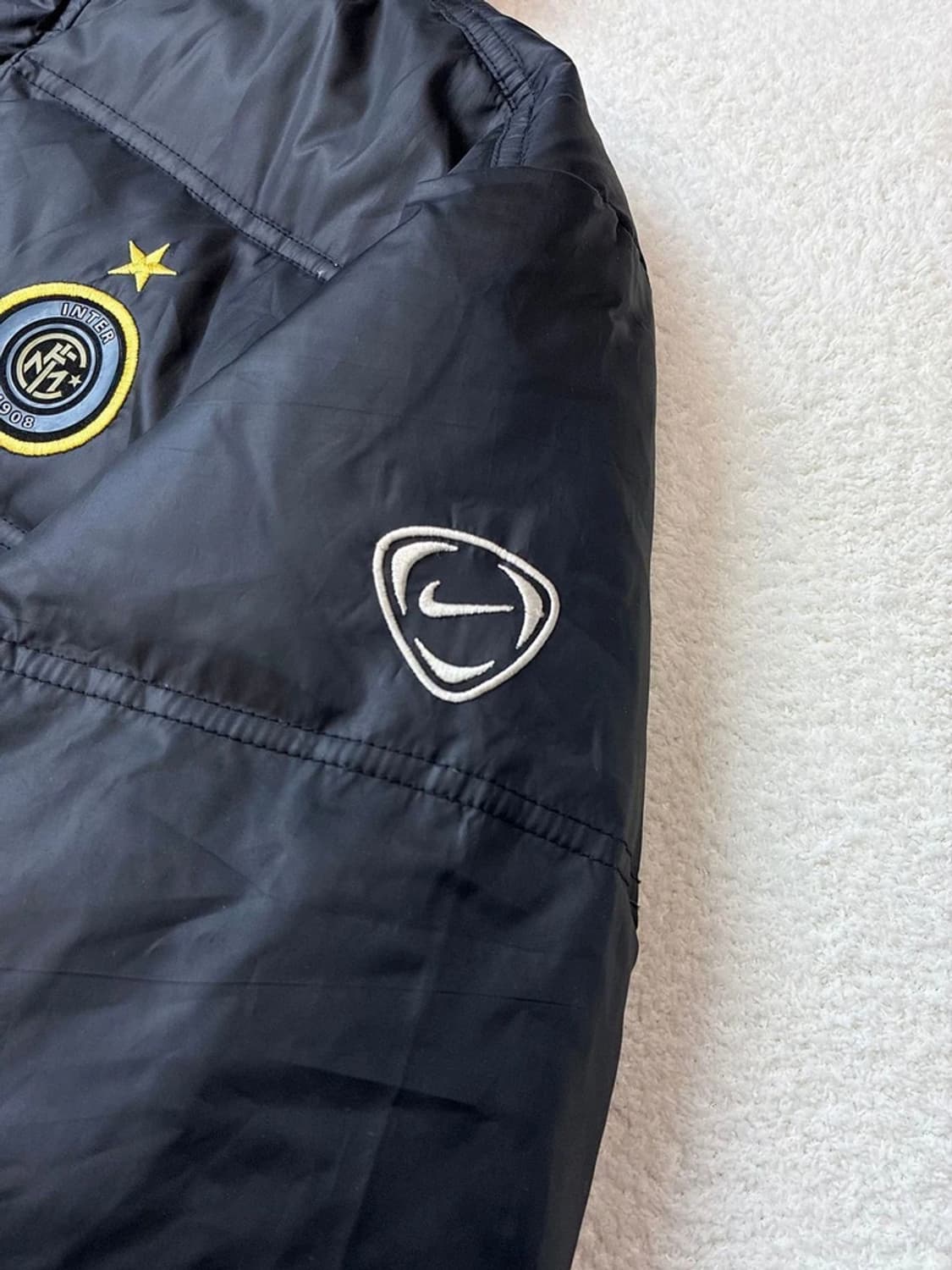 나이키 00's 인터밀란 푸퍼 패딩 PN5778 상품이미지3