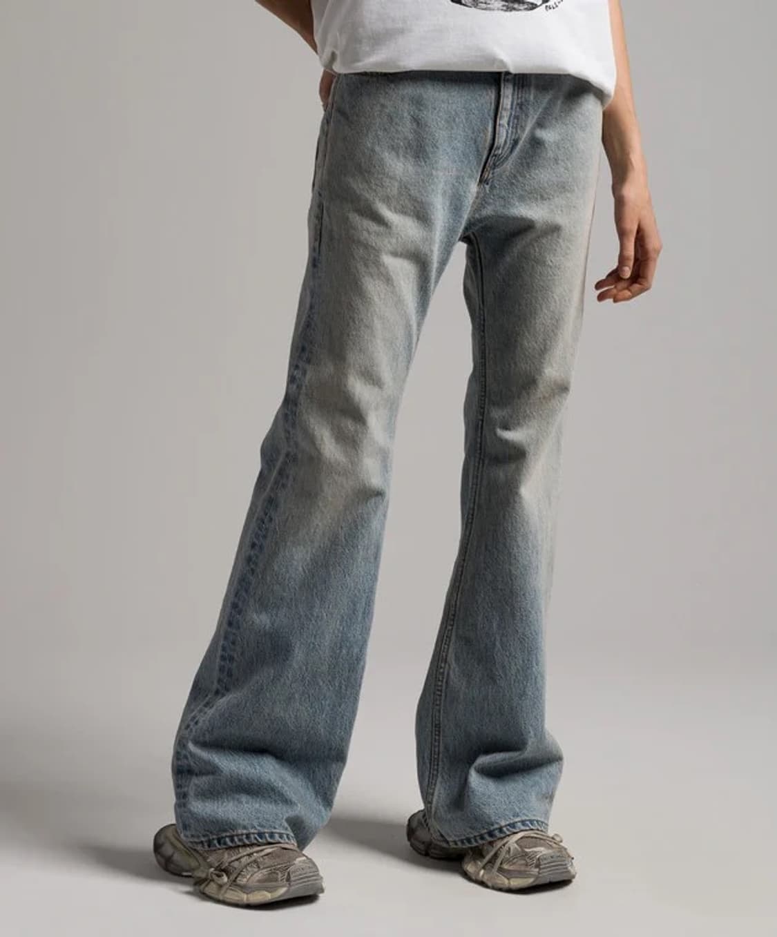 24SS 발렌시아가 판탈로네 플레어 데님팬츠 26 상품이미지8