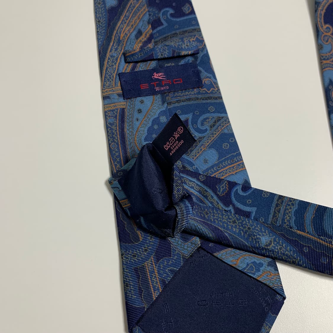 에트로(ETRO) 페이즐리 넥타이 명품 최상급 A+등급 클래식 정장룩 상품이미지8