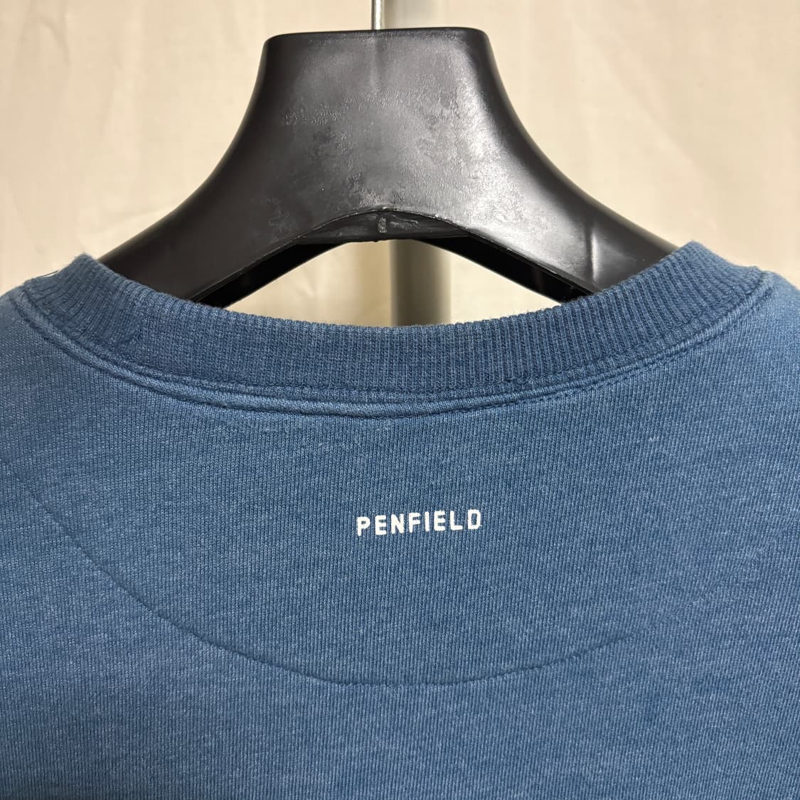 펜필드 40주년 아웃라인 로고 맨투맨 스웻셔츠 / 블루, M 상품이미지8