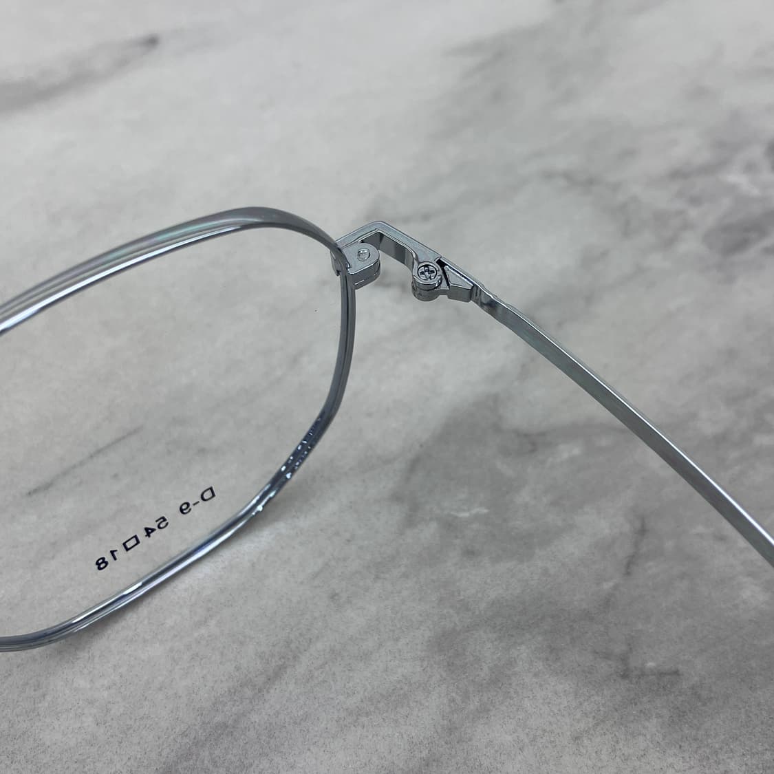 C44 CLD9 실버 웰링턴 메탈테 안경 상품이미지3