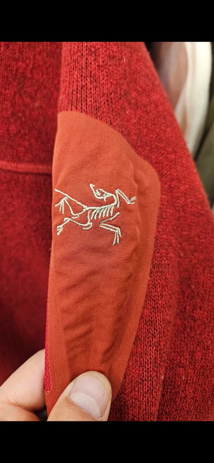 아크테릭스 후리스 자켓 M 버건디(사용감있어요) 상품이미지3