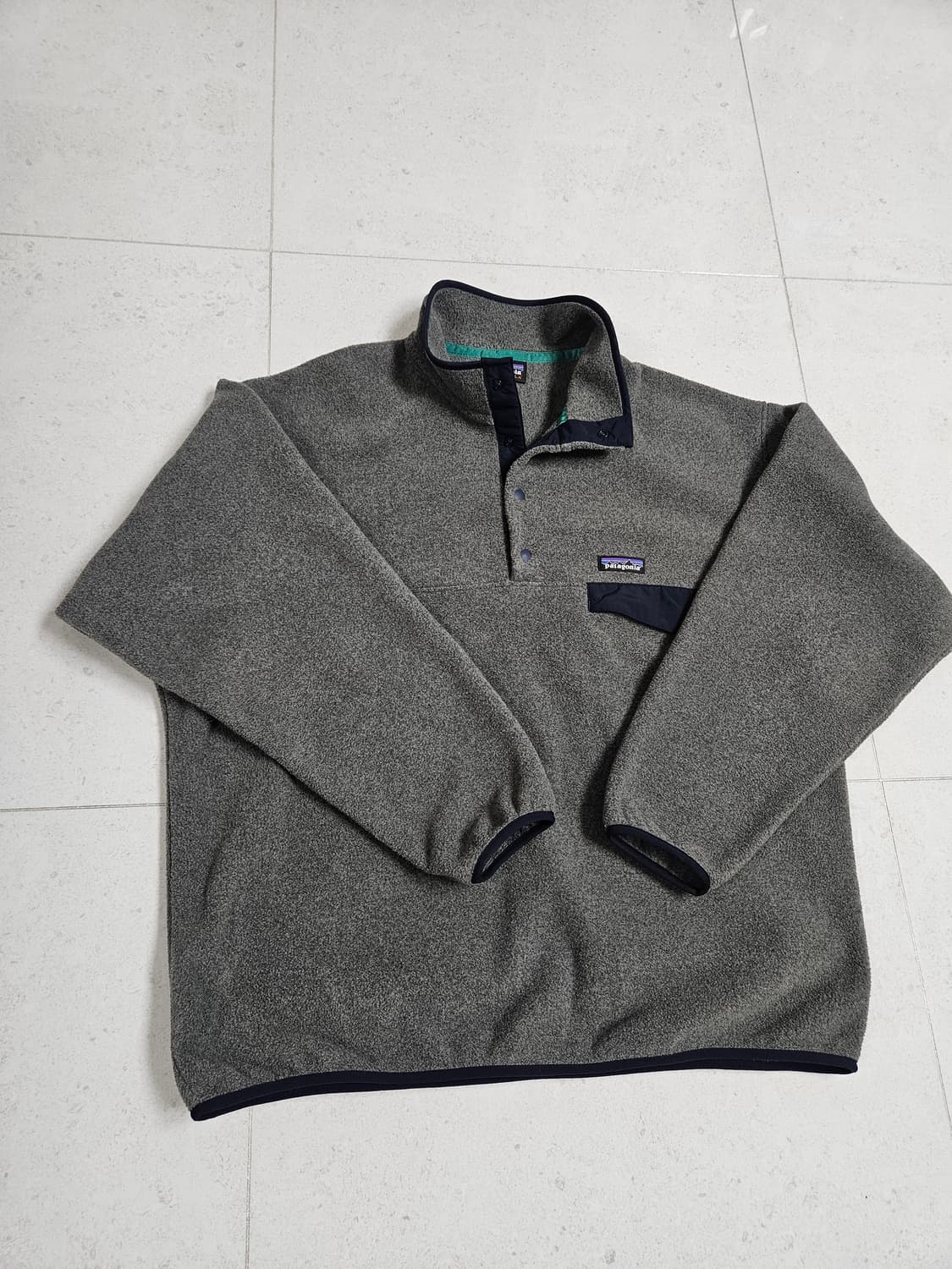 파타고니아 신칠라 L 니켈 네이비 상품이미지1