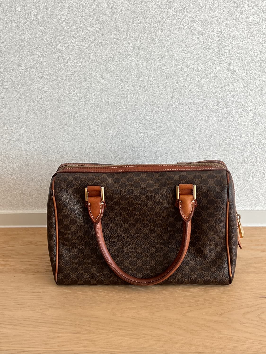 셀린느 마카담 미니 보스턴백 상품이미지3