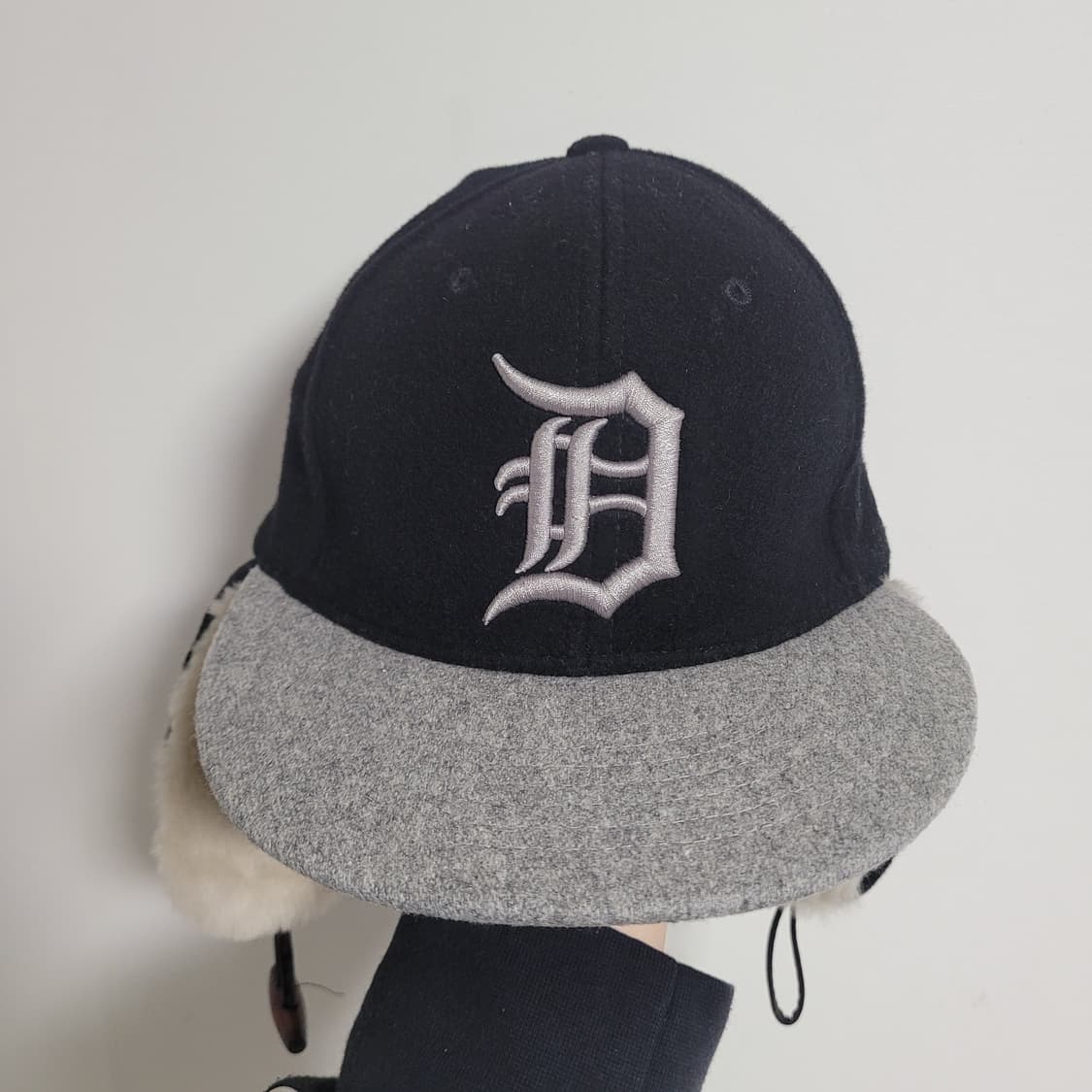 (F) MLB 엠엘비 귀달이 모자 블랙 방한캡 군밤모자 상품이미지3