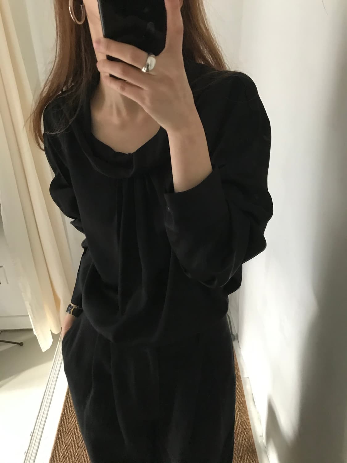 black drape blouse 상품이미지4