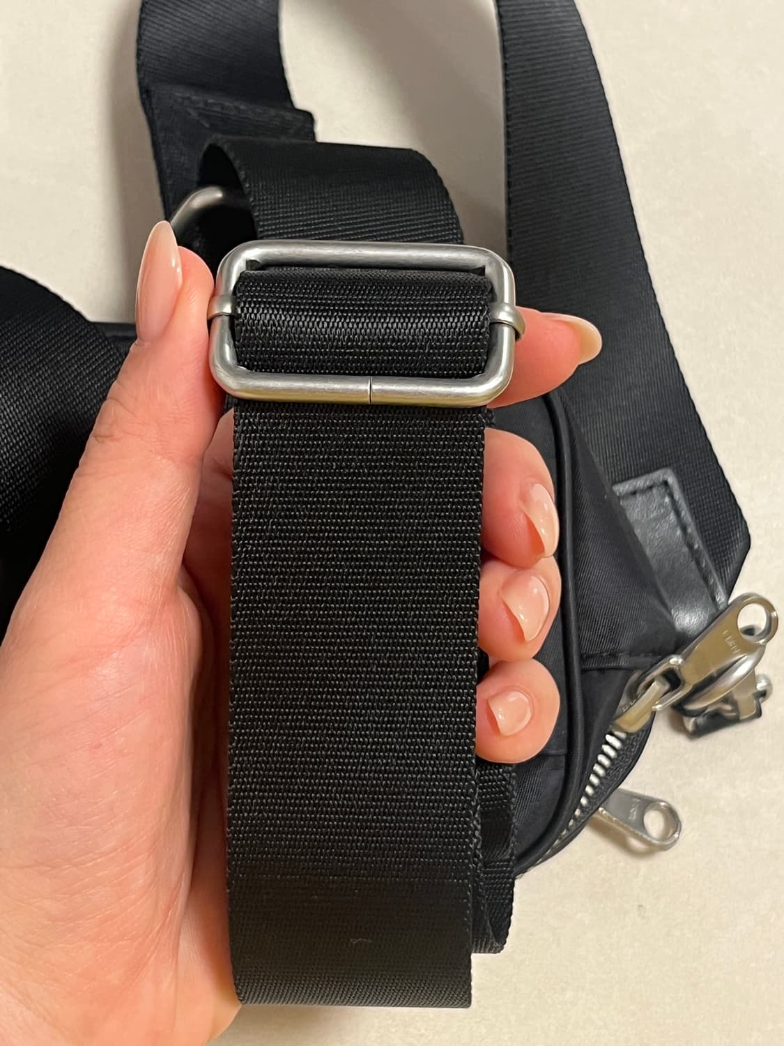 arket 아르켓 미니 카메라백 상품이미지6