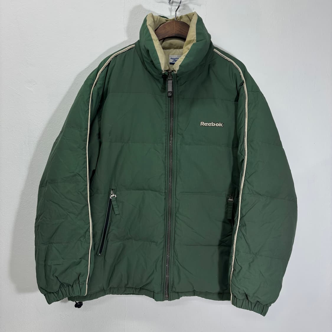 XL 리복 라이트그린 오버핏 밑단고무줄 덕다운 패딩점퍼 상품이미지1