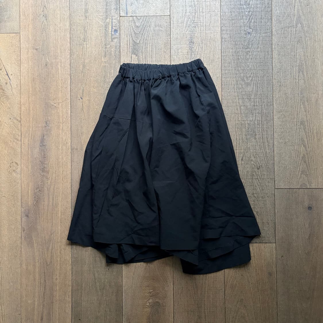 Side Asymmetry Transformed Volume Skirt  상품이미지1