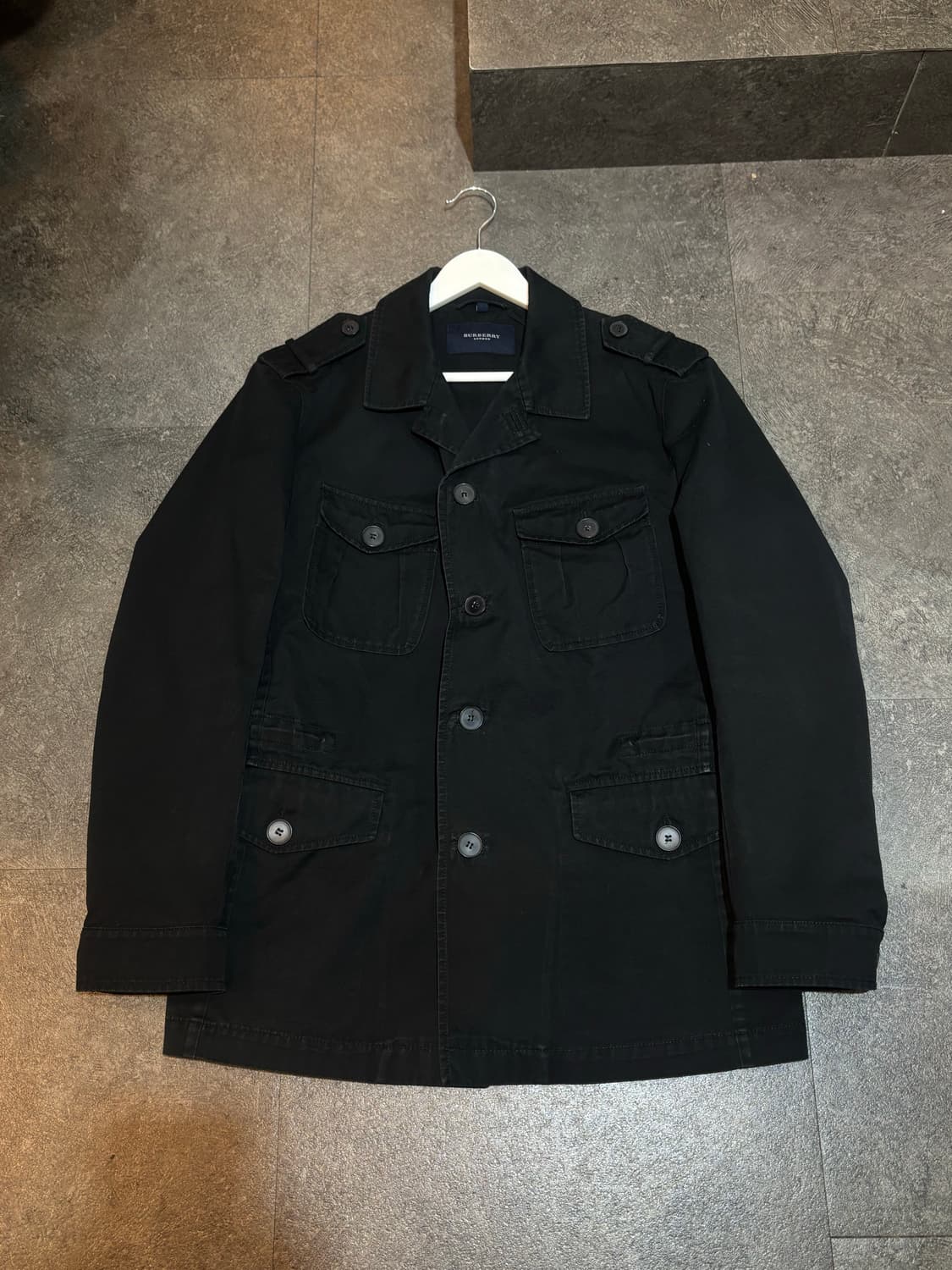 버버리 블랙 남성 면자켓 점퍼 M 상품이미지2