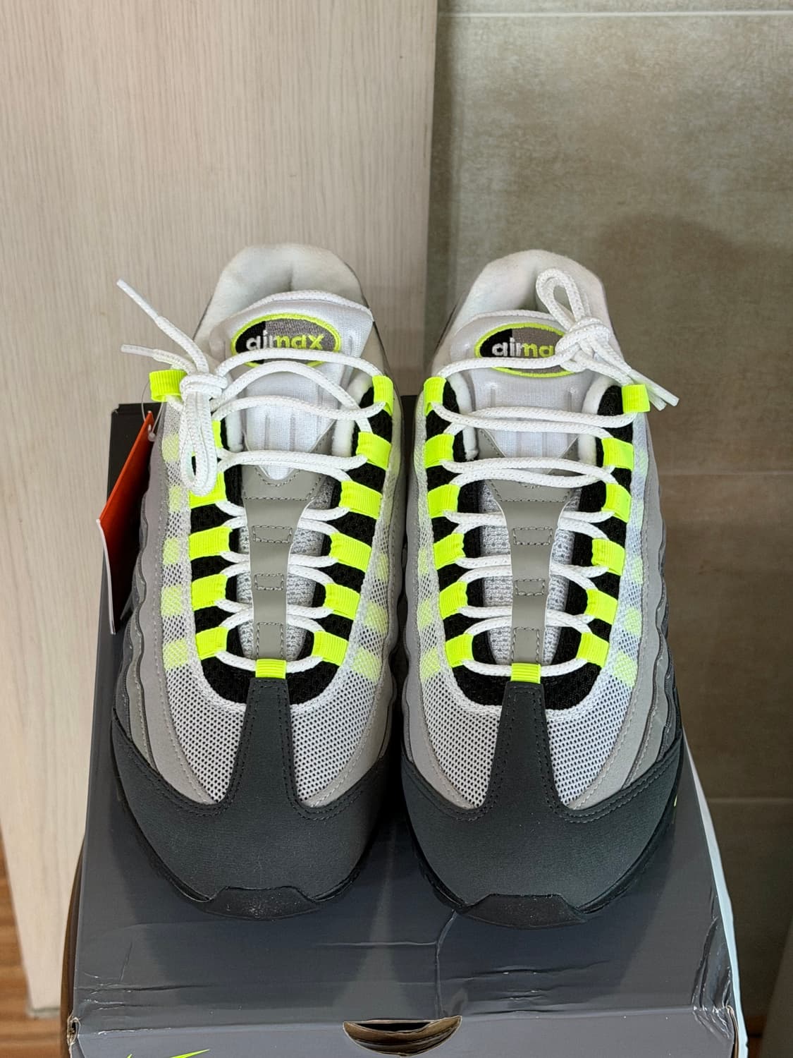 나이키 에어맥스 95 OG 네온 270 상품이미지3