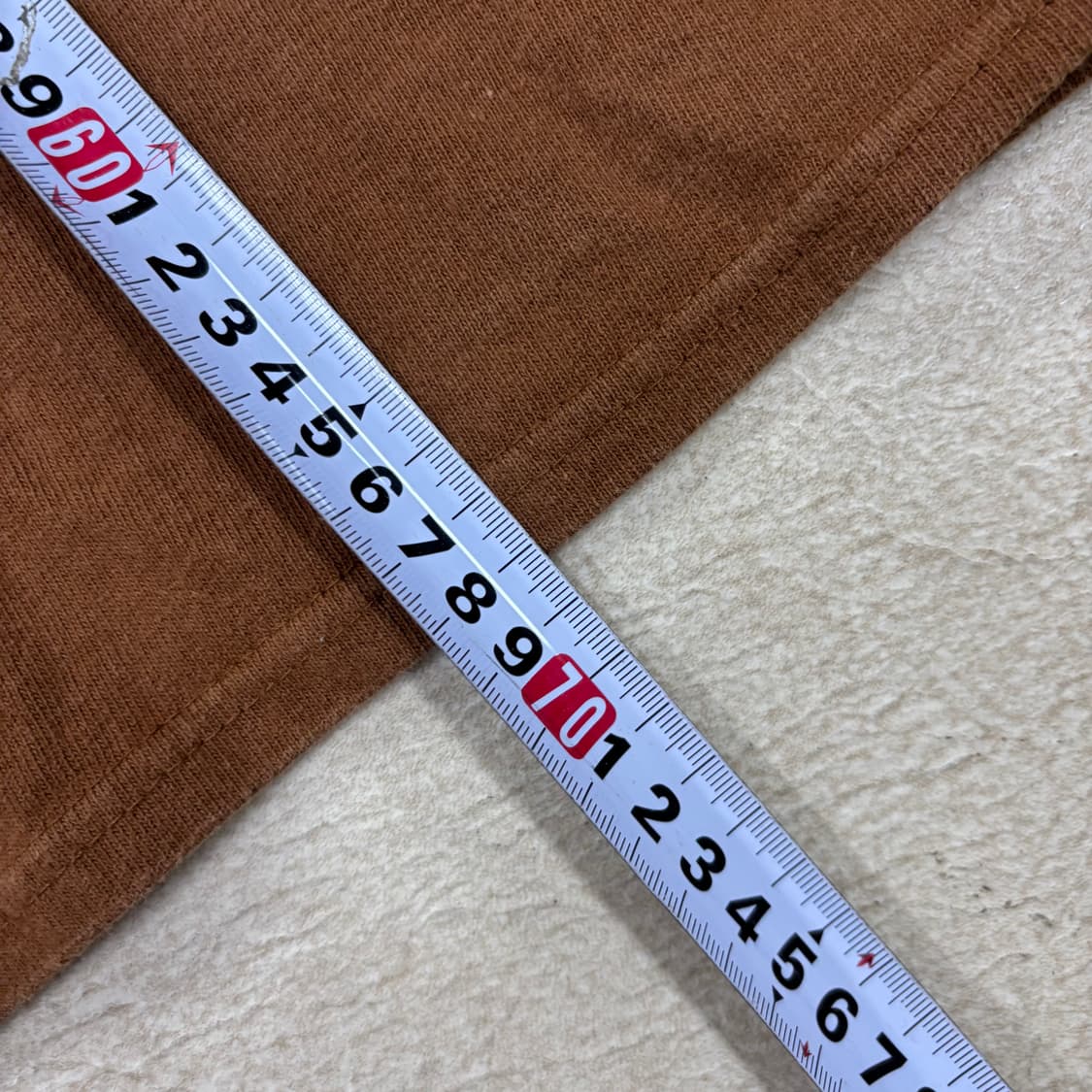 칼하트 윕 포켓 로고 브라운 반팔티 상품이미지4