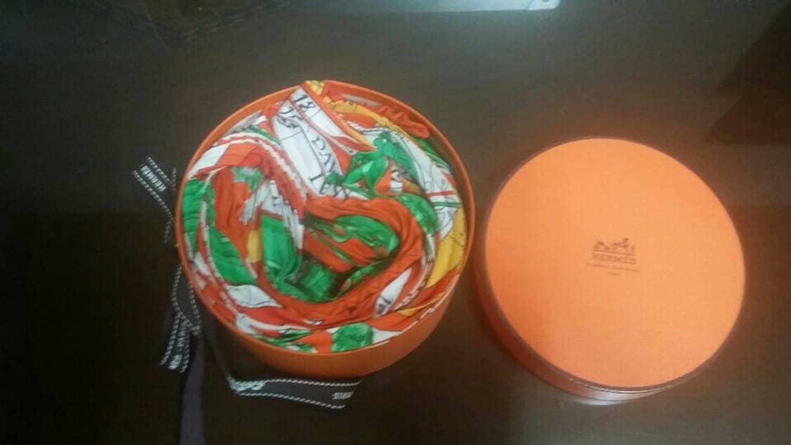  에르메스 플리츠 실크 스카프 상품이미지6