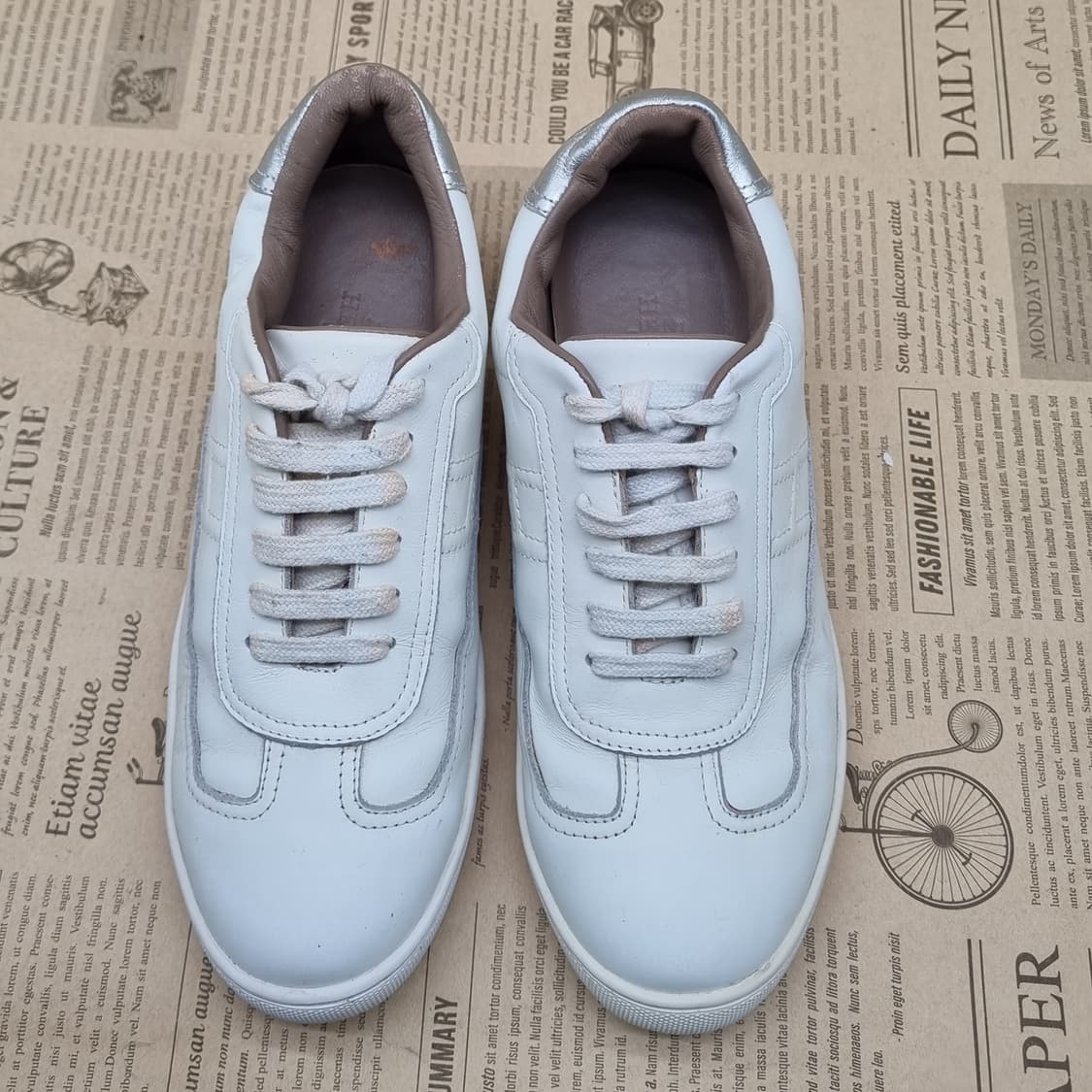 헤르메스 여성스니커즈230 굽4 상품이미지2