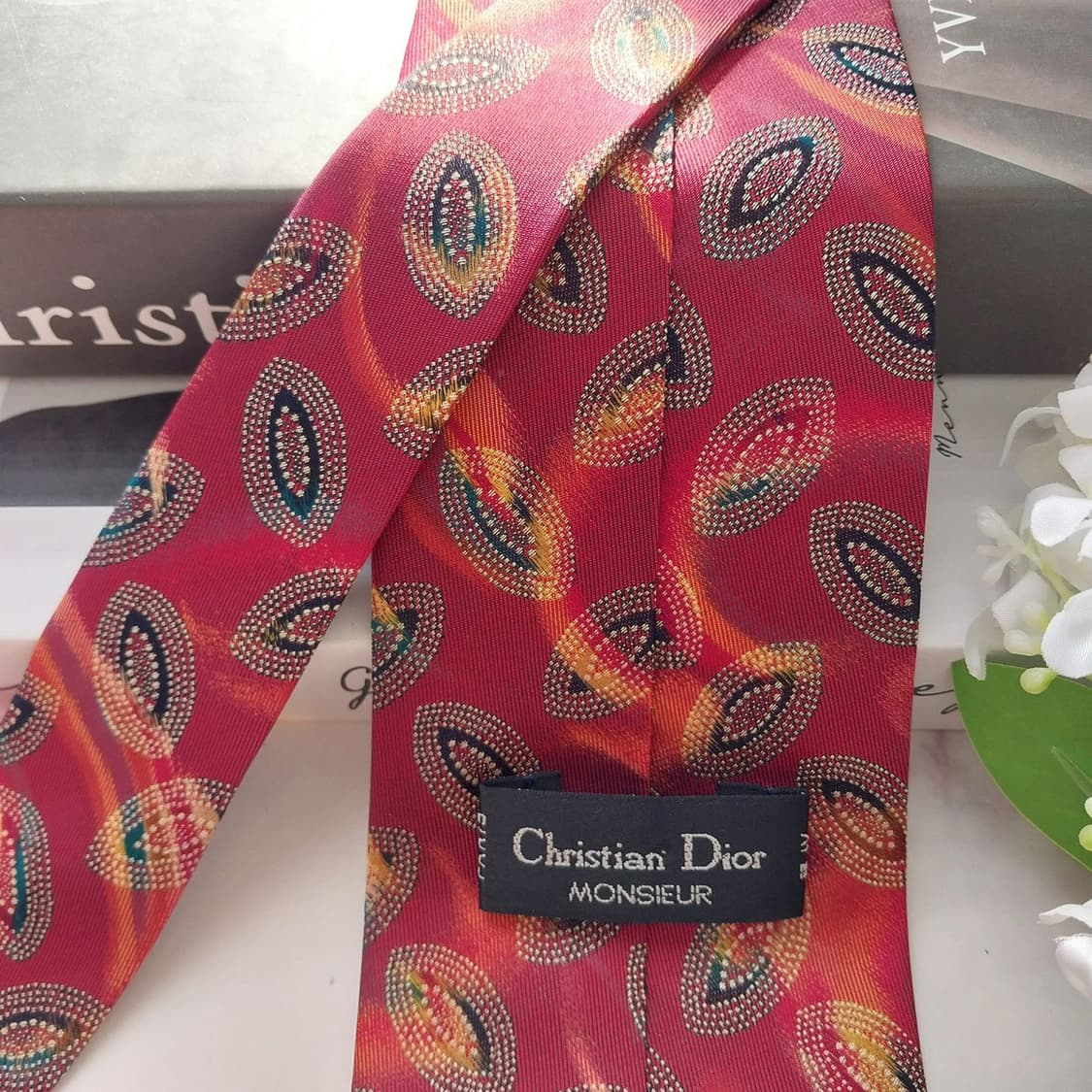 디올 실크 레드 자카드 넥타이 9.4cm A+등급 K1854
 상품이미지6