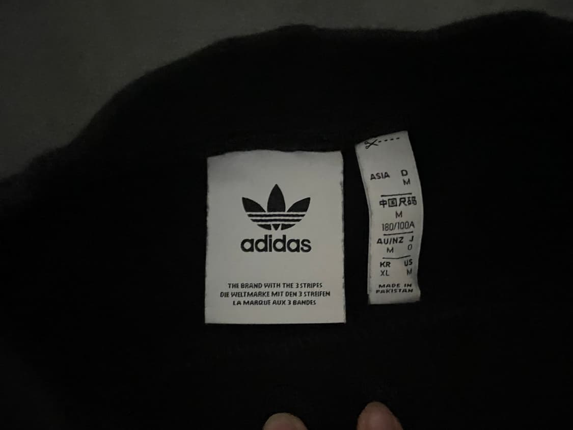 아디다스 맨투맨  상품이미지2