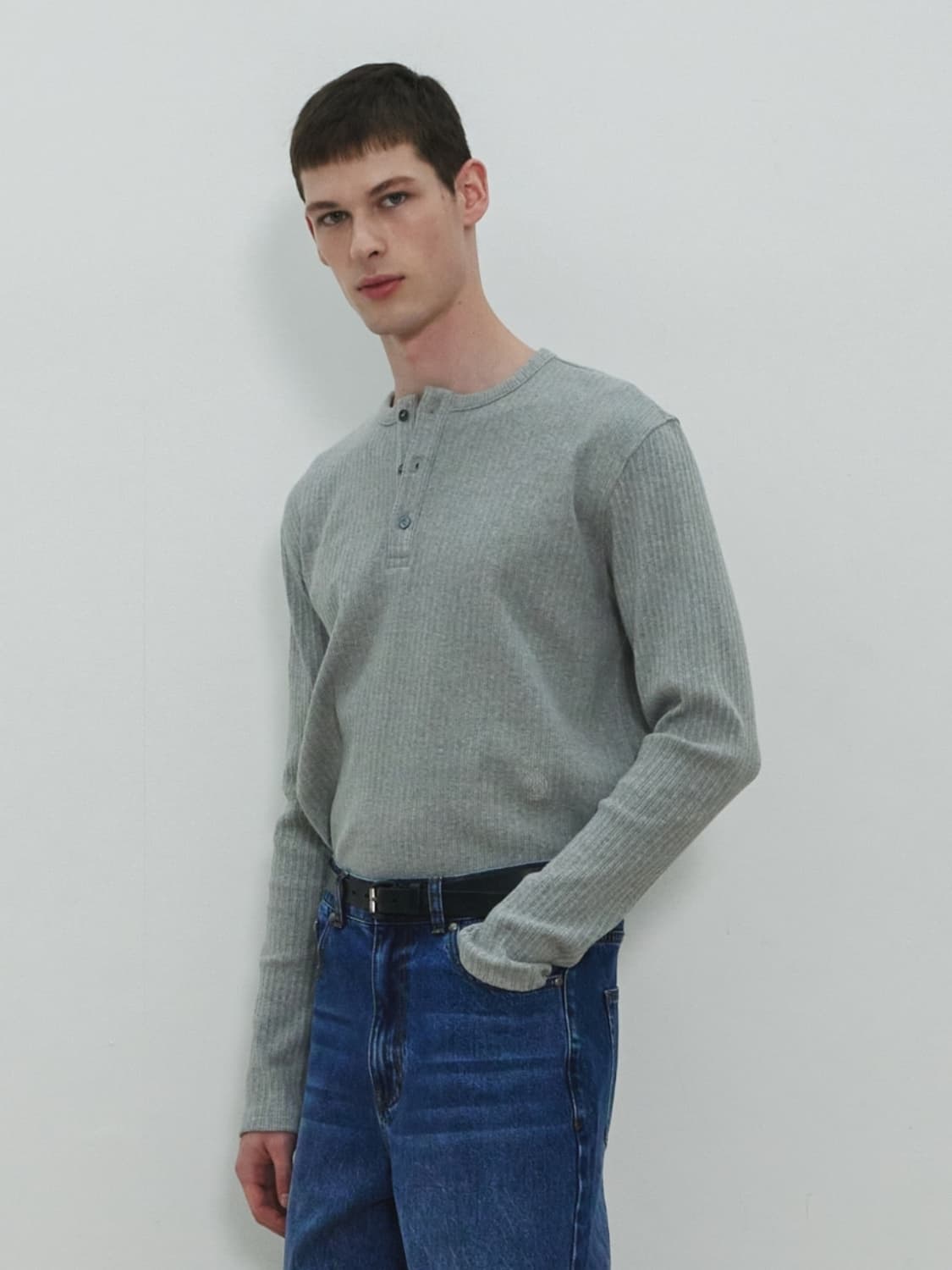 문선 유니섹스 헨리넥 리브드 티셔츠 상품이미지1