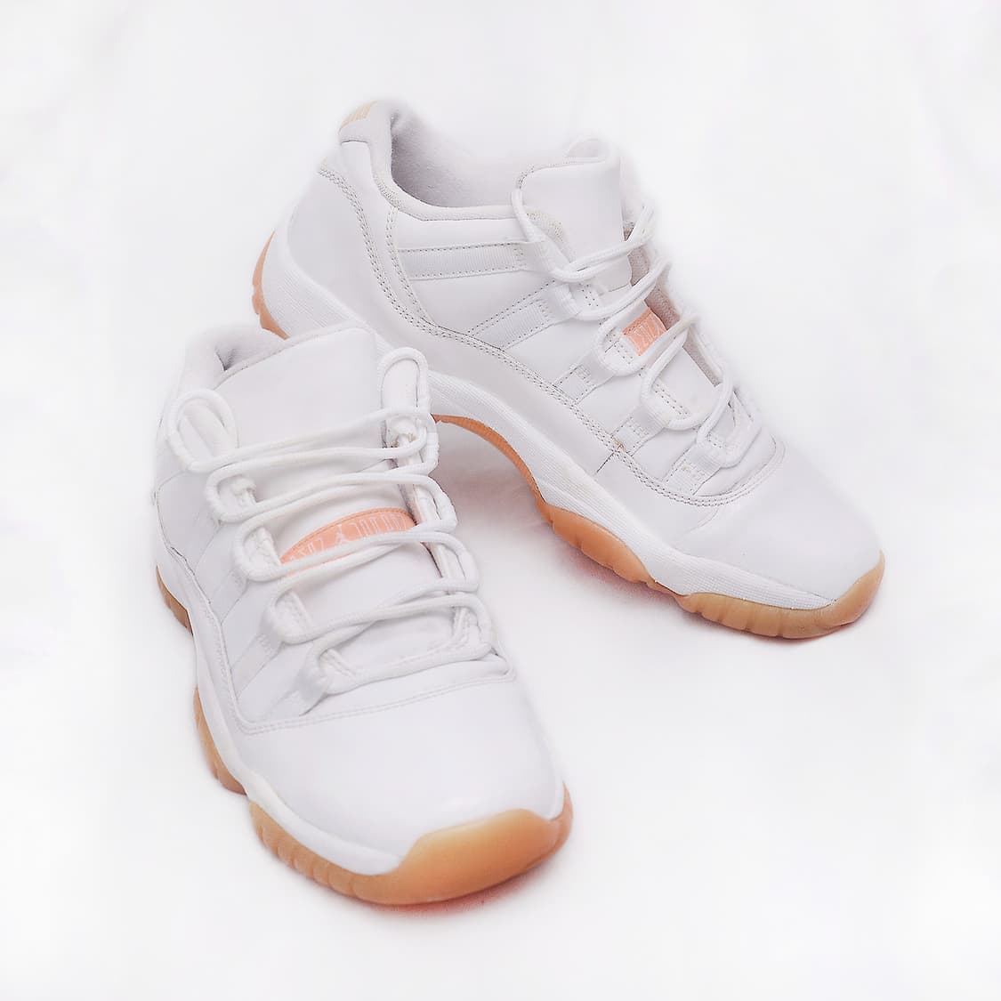 나이키 에어 조던11 레트로 로우 브라이트 시트러스 (240-245) 상품이미지1