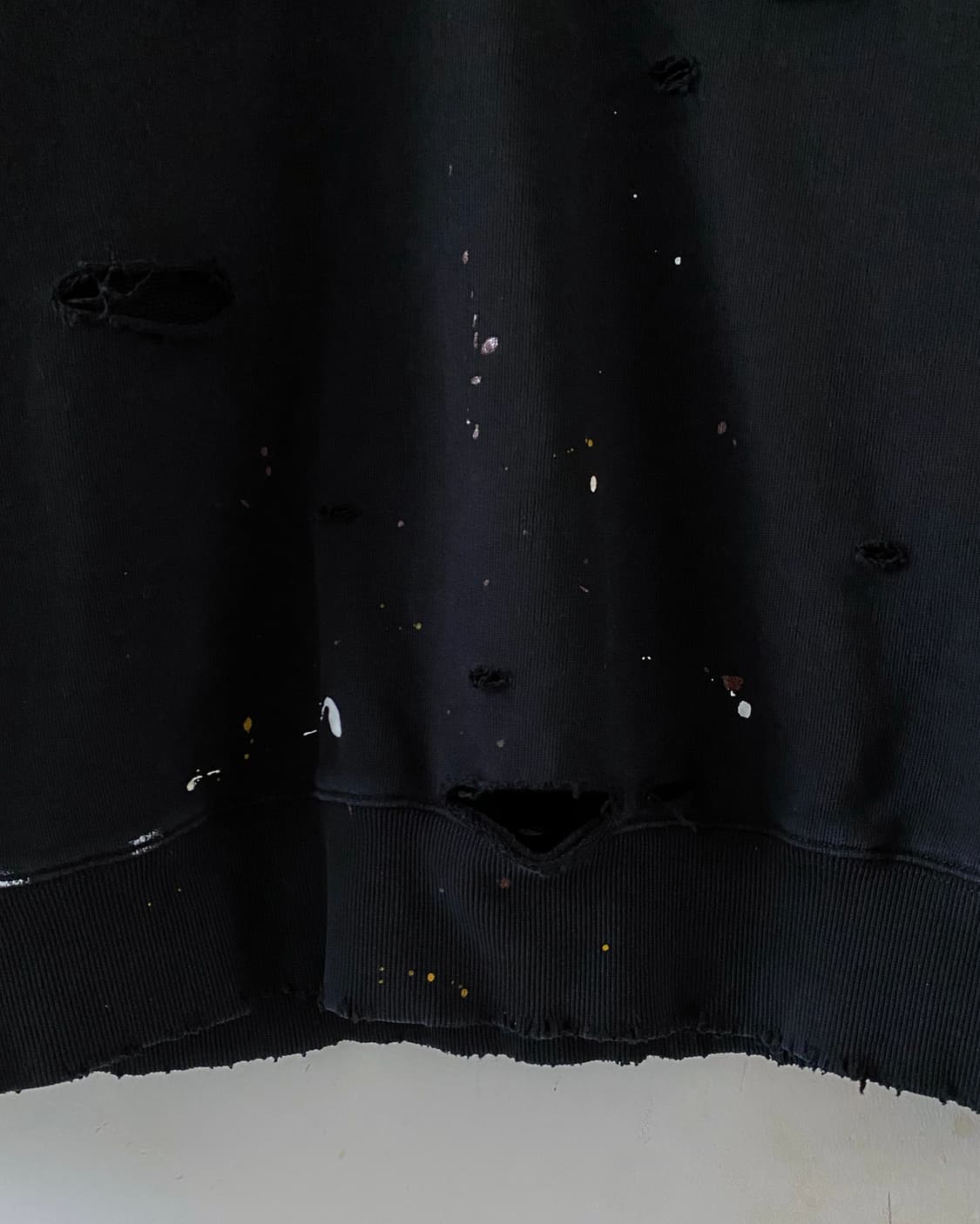 칼하트 디스트로이드 페인팅 맨투맨 상품이미지6