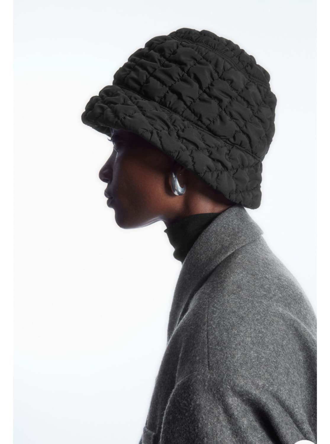 Cos 패딩 버킷햇 상품이미지1