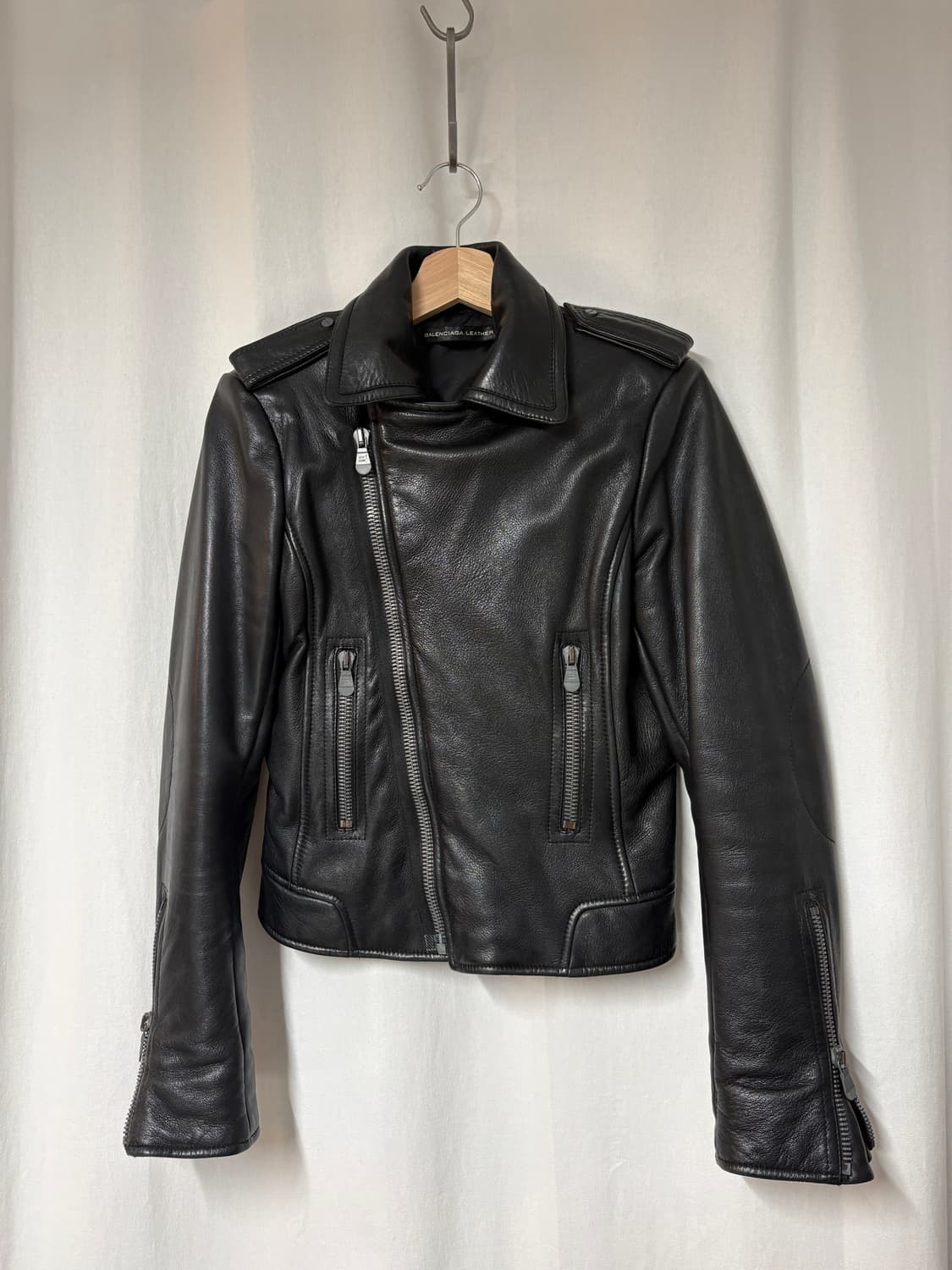 발렌시아가 11aw 모토 바이커 레더 자켓 상품이미지1