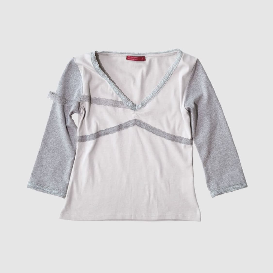 인앤양인하모니 레이스 탑 그레이 티셔츠 상품이미지6