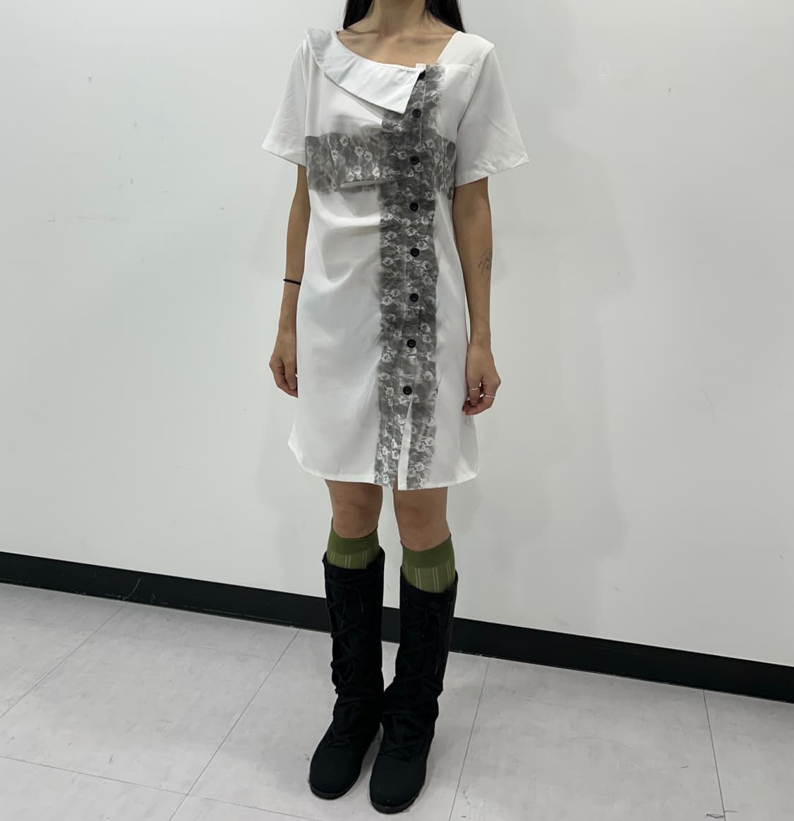 Lace button shirring ops 상품이미지1