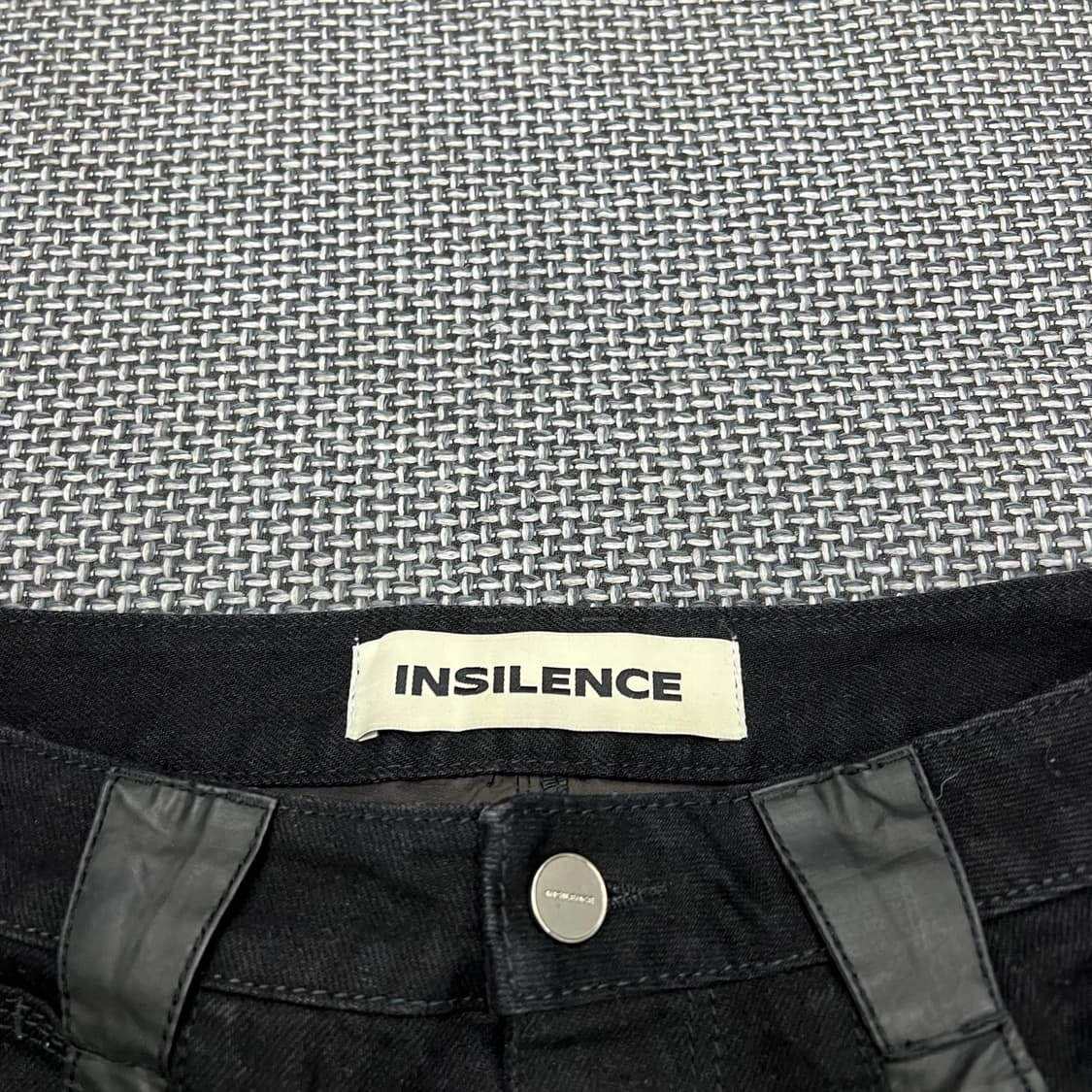 인사일런스 레더포인트 팬츠 상품이미지2