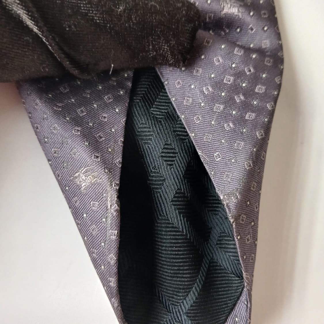 버버리 실크 퍼플 마이크로 패턴 슬림 넥타이 8cm B등급 A19389
 상품이미지8