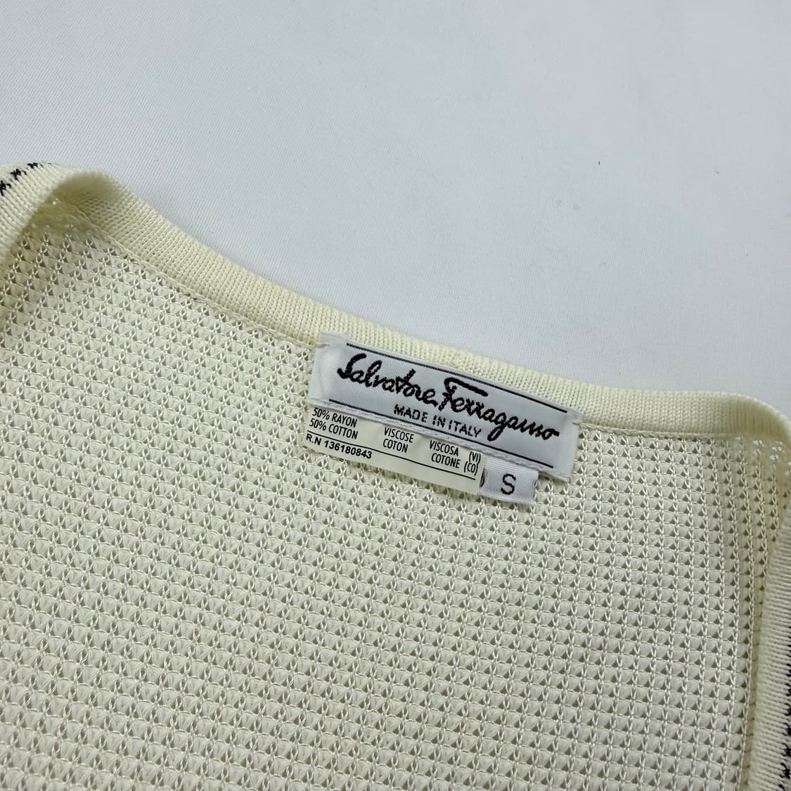 페라가모 니트 집업 상품이미지5