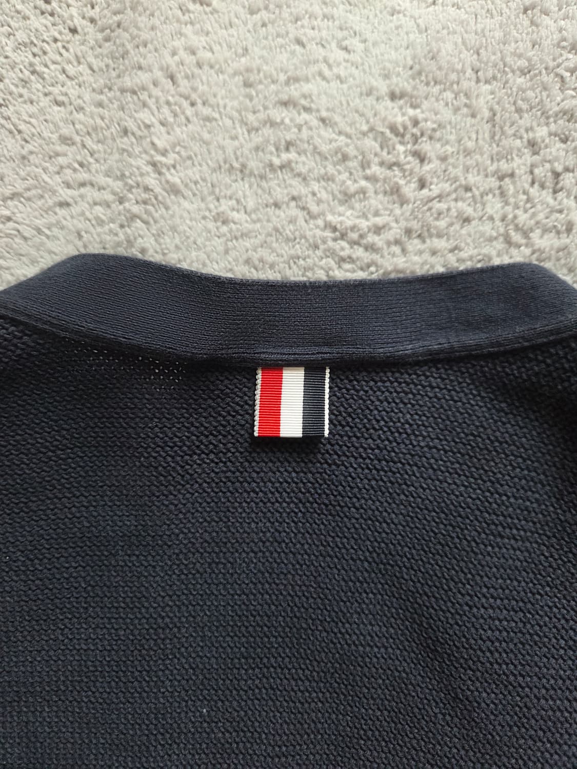 [정품] 톰브라운 라셀 스티치 사선 가디건 상품이미지4