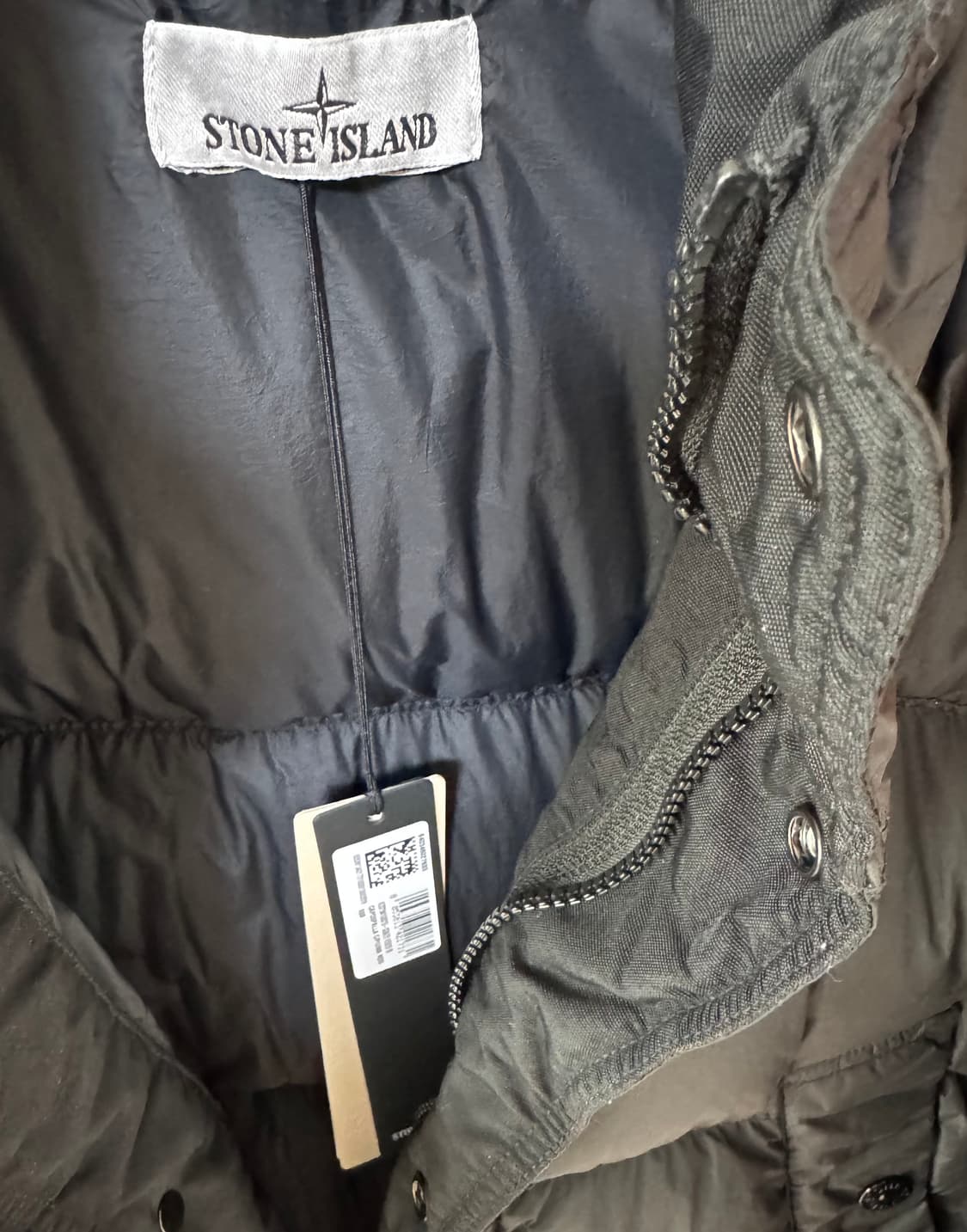 스톤아일랜드 25fw 4100010 크링클랩스 블랙 M 새상품 상품이미지2