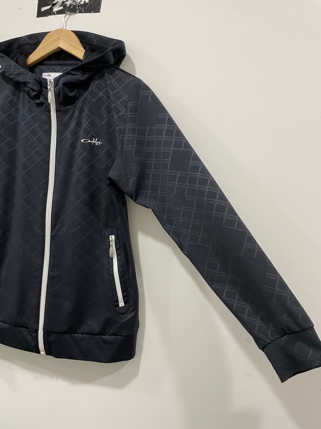 Oakley 오클리 소프트쉘 슬림핏 후드집업 상품이미지7