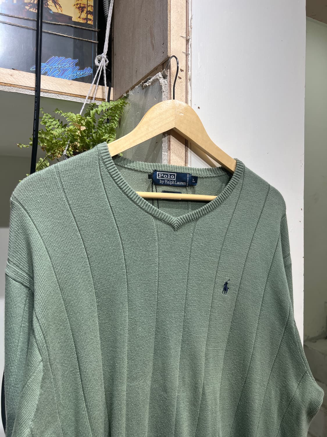 폴로 랄프로렌 브이넥 니트 상품이미지1